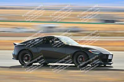 media/Dec-28-2024-Extreme Speed (Sat) [[dd5bc3b342]]/Purple Group/Session 3 (Turns 11 and 12)/